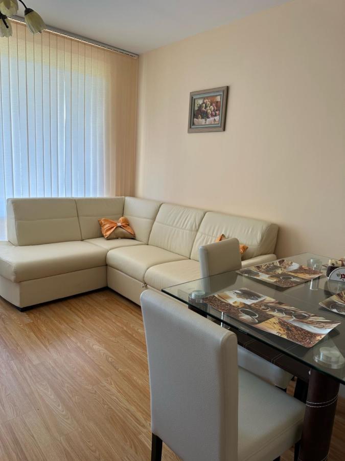 Private Apartments In Oxygen Sveti Vlas Esterno foto