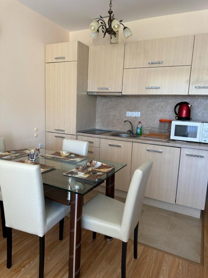 Private Apartments In Oxygen Sveti Vlas Esterno foto
