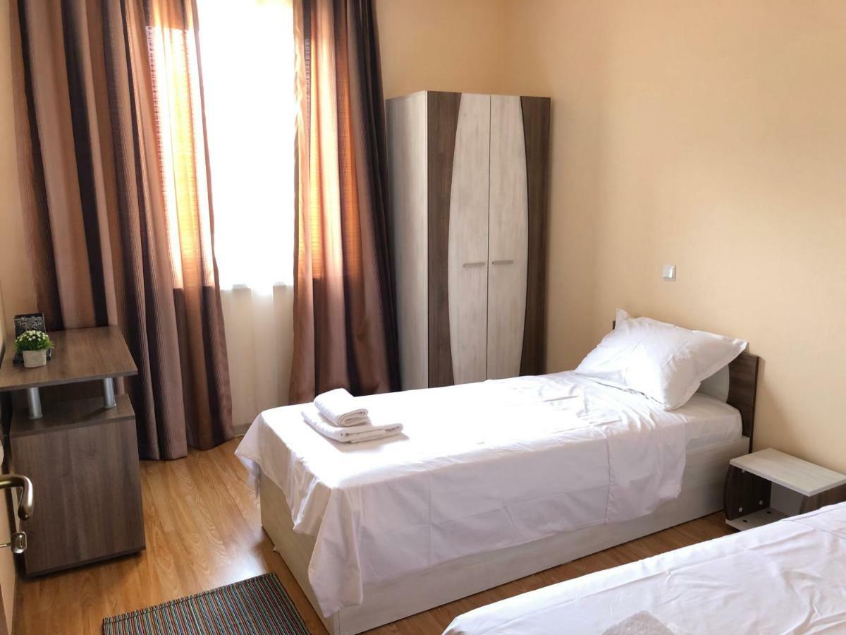 Private Apartments In Oxygen Sveti Vlas Esterno foto